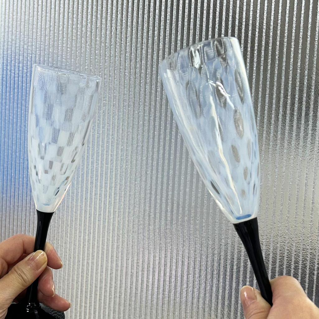 Hirota Glass [Taisho Romantic Flute Wine Glasses, Checkered & Polka Dot Design, Pair Set, 78723] Hirota Glass Modern Retro Glass Set, Pair Glasses, Gi