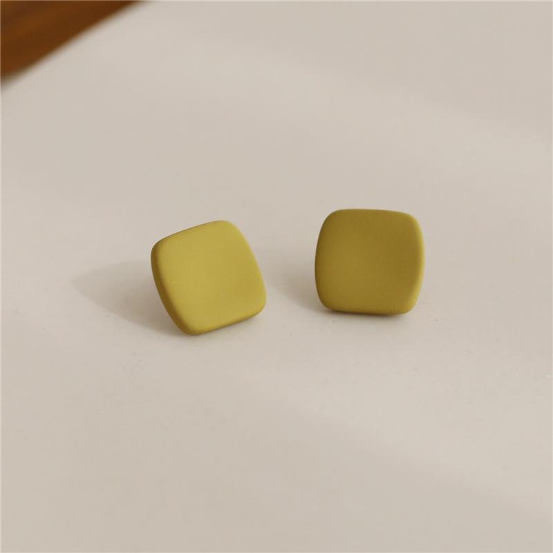 

Маленькие квадратные серьги-пусеты S-образной формы с матовым покрытием - Модный корейский дизайн, Универсальные для женщин