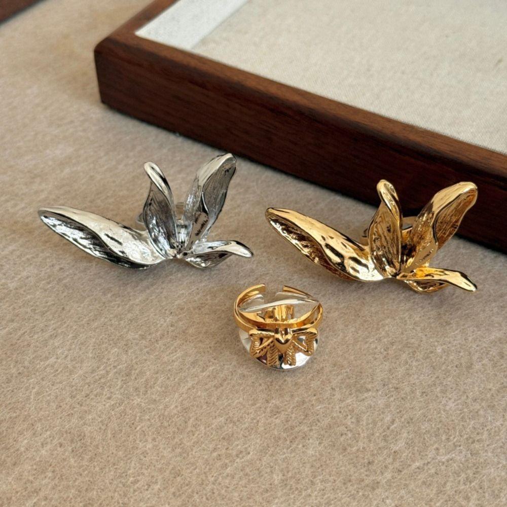Korean Style Leaf Shape Ring Minority Design Punk Finger Ring Creative Exaggerated Ring  Gift