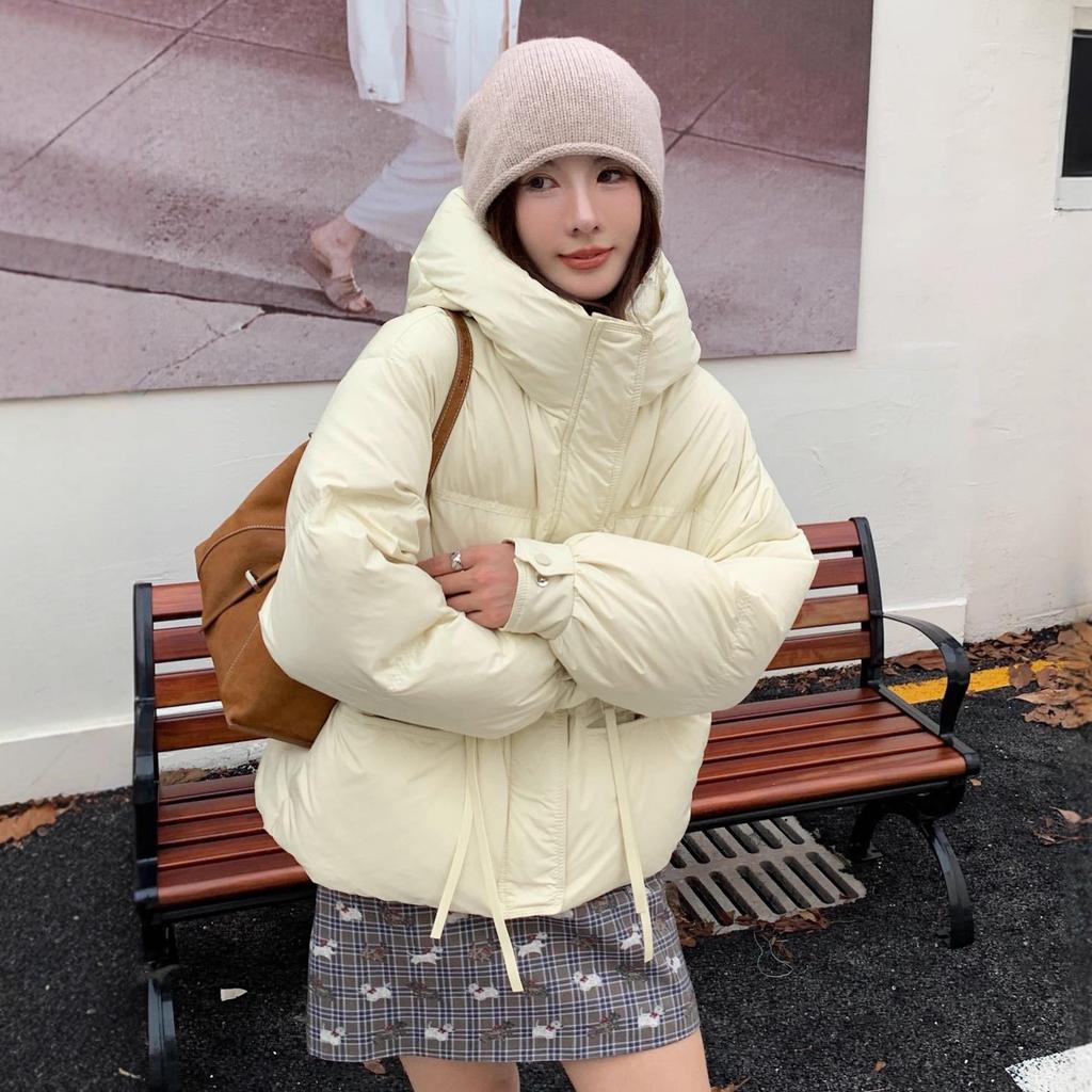Winter new white duck down jacket women's bread jacket small loose short versatile thickened coat trendy