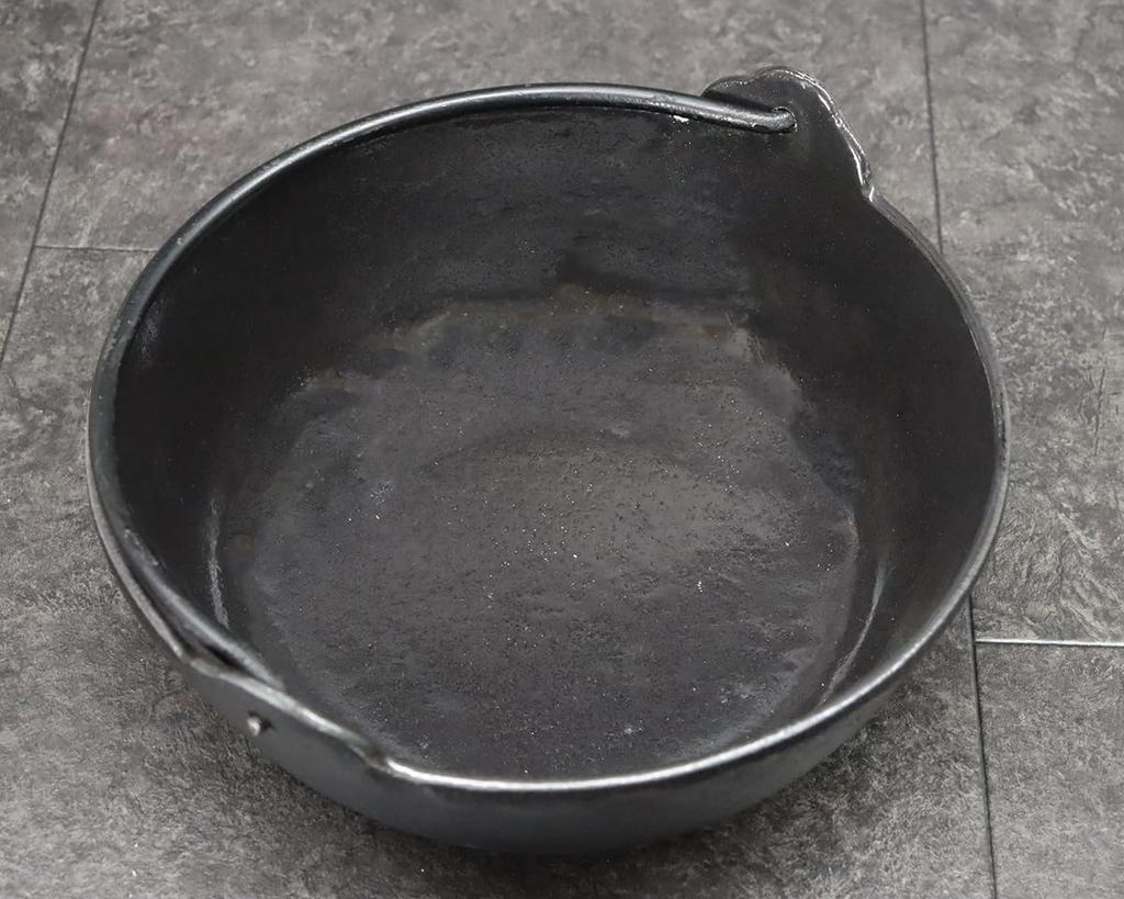 Asahi Irori Black 24cm with Wooden Lid and IH Commercial Use Pot, Enamel, (2L Capacity), (Gas Compatible),