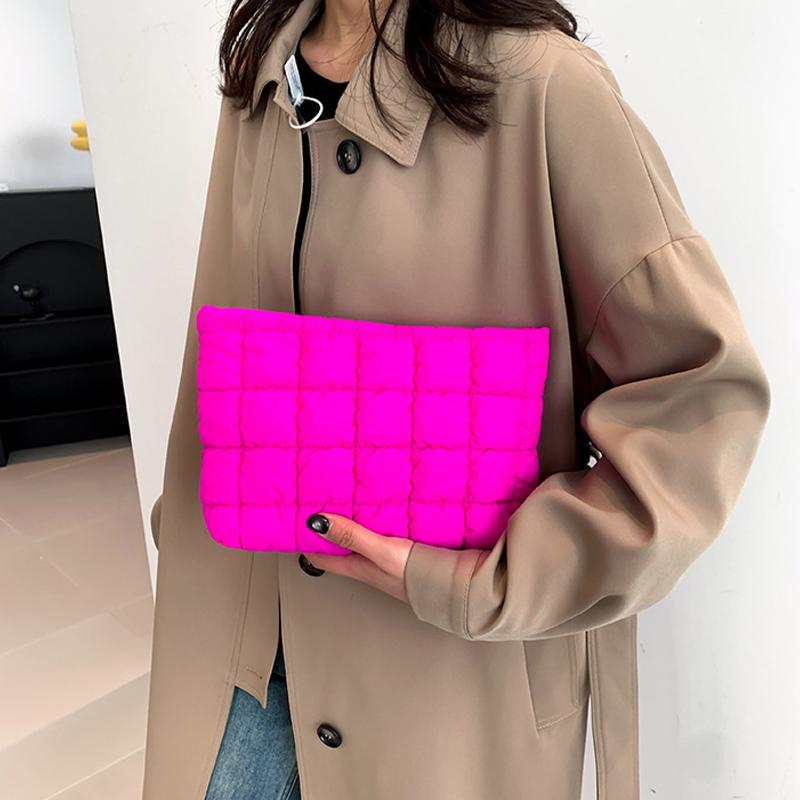 Fashionable Pleated Travel Makeup Bag Korean Style Casual Clutch For Women