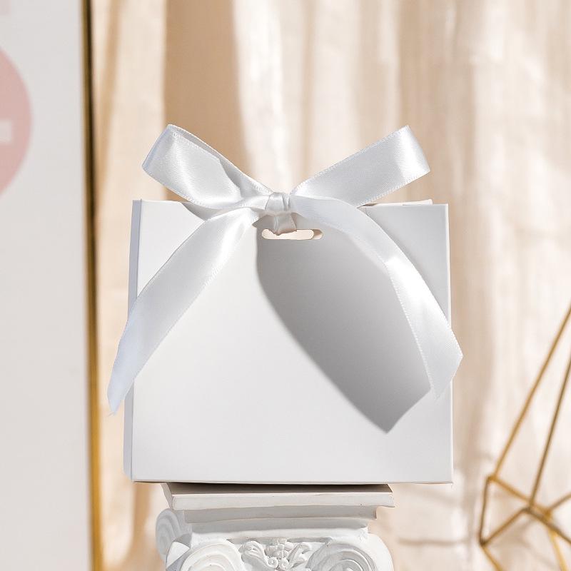 2025 European Style Wedding Candy Handbag Box - Elegant and Fresh Design