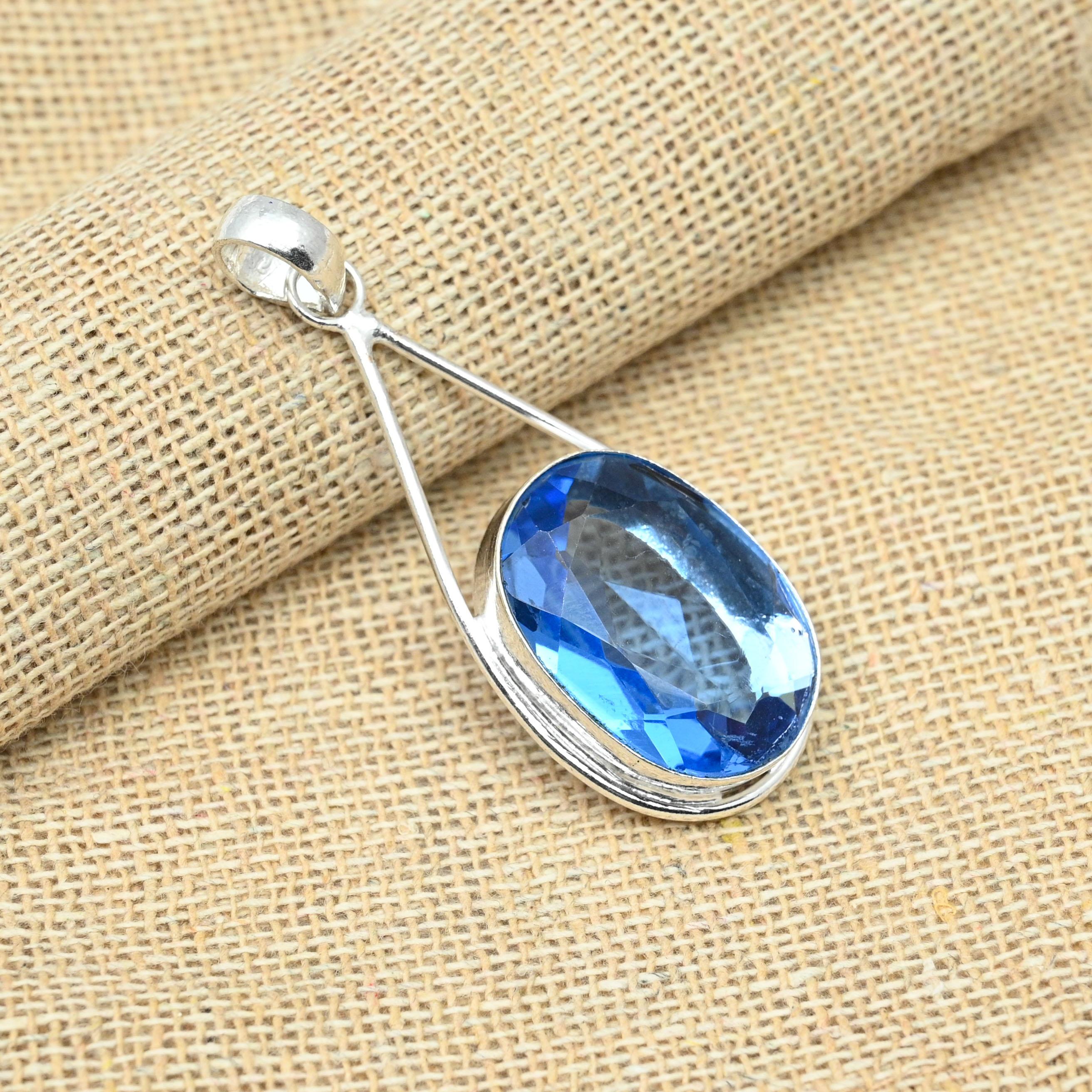 

Танзанит Красивый драгоценный камень ручной работы Твердый 925 пробы Серебряный кулон Свадебный подарок 2.16 Inches синий