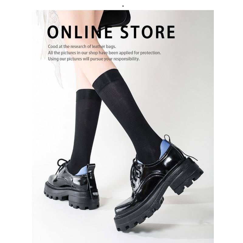 

Новые черные маленькие кожаные туфли женские универсальные нишевый дизайн квадратный носок толстая подошва на высокой толстой подошве одинарные туфли женские 40 чёрный