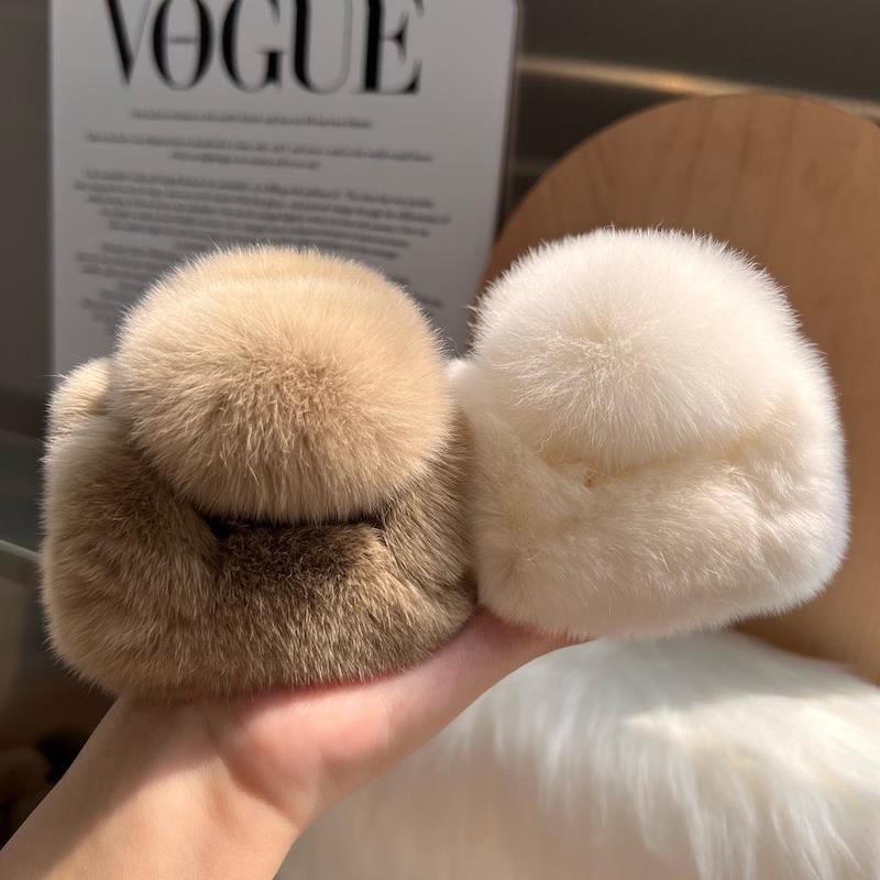 Square Shape Winter Faux Fur Hair Claw Acrylic Hairpins Rabbit Plush Hair Clip Crab Headwear Women Girls Hair Accessories