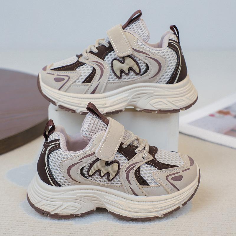 Children's sports shoes 2025 new cartoon girl dad shoes mesh boys shoes breathable middle and older children's running shoes