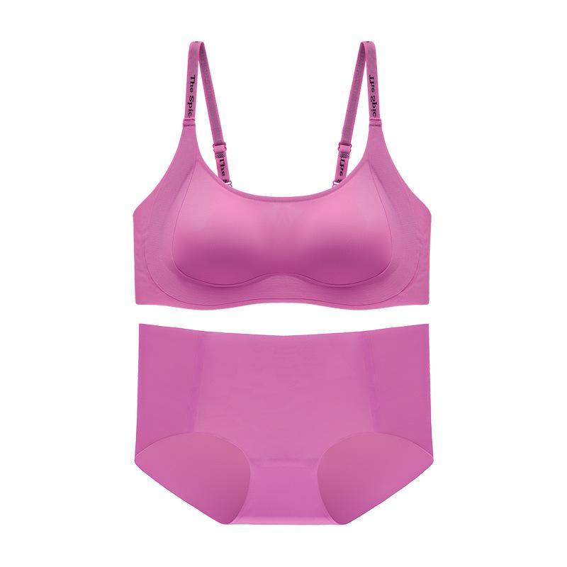 Summer light and thin liquid foundation underwear, large breasts and small seamless bras, closed breasts, anti-sagging women's bras