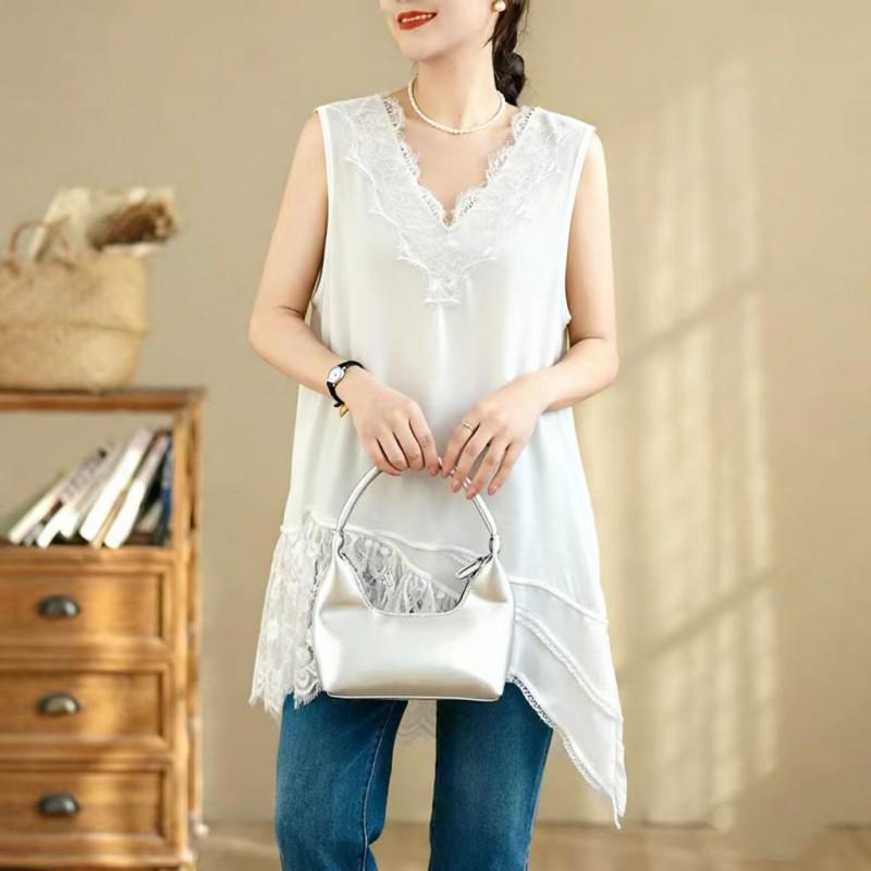 

2026 Summer Plus Size Lace Patchwork V-Neck Tank Top for Chubby Girls - Sleeveless, Irregular Layer, Slimming Base Large білий