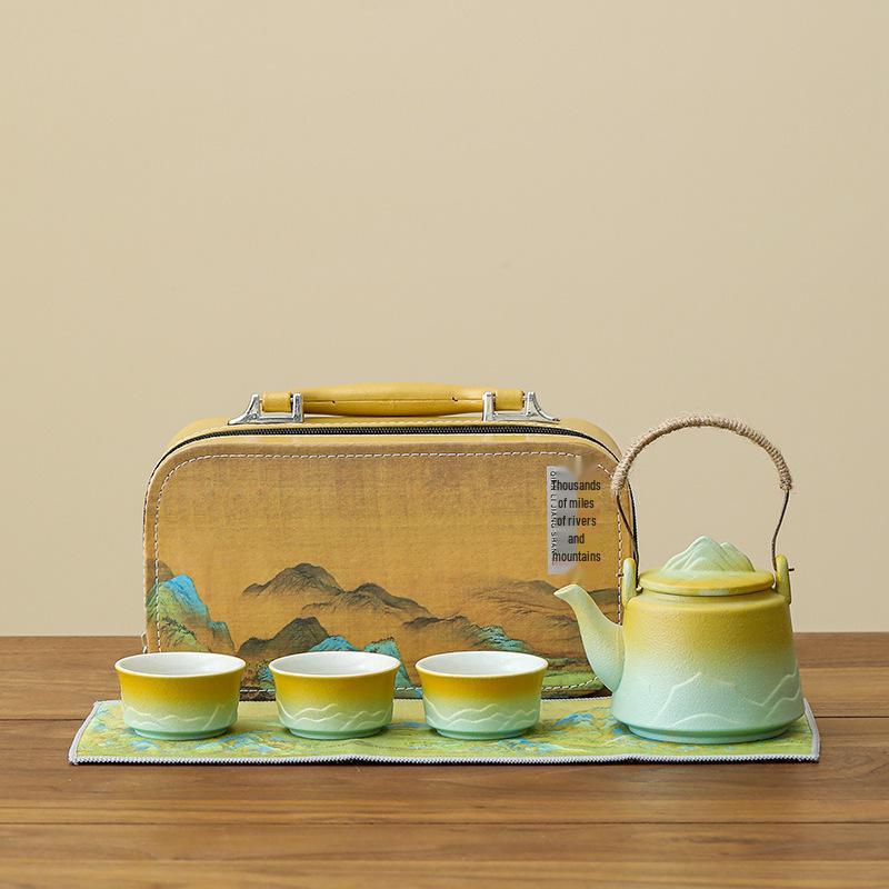 Business Event Gift Set: Ideal Souvenirs for Clients in Banking, Insurance, or Real Estate