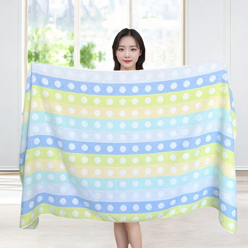 Cotton Bath Towel for Adult Home Use Soft and Absorbent Suitable for Men and Women Taking A Shower