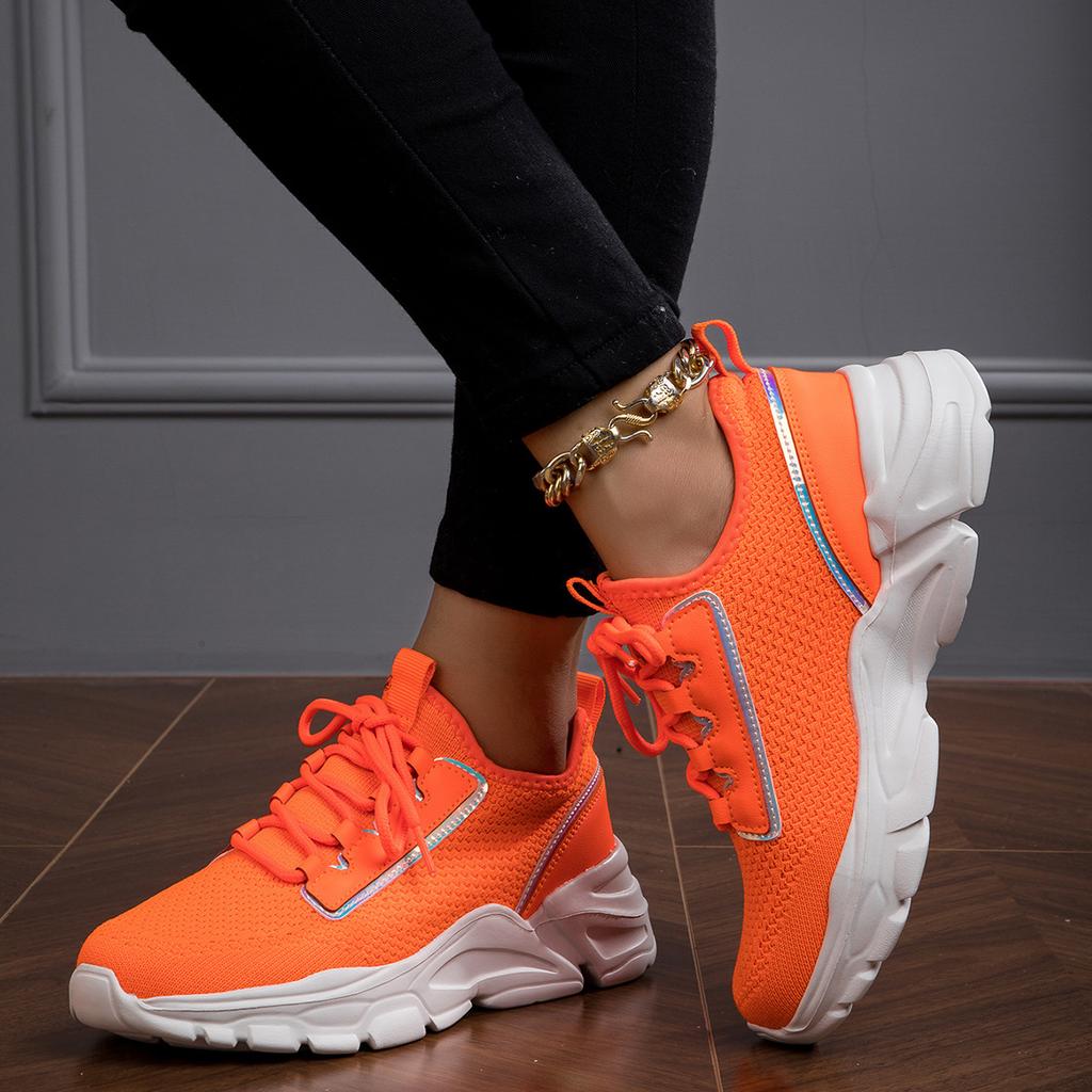 New sports shoes women's fly-woven mesh breathable casual trendy shoes thickened soft sole fashion