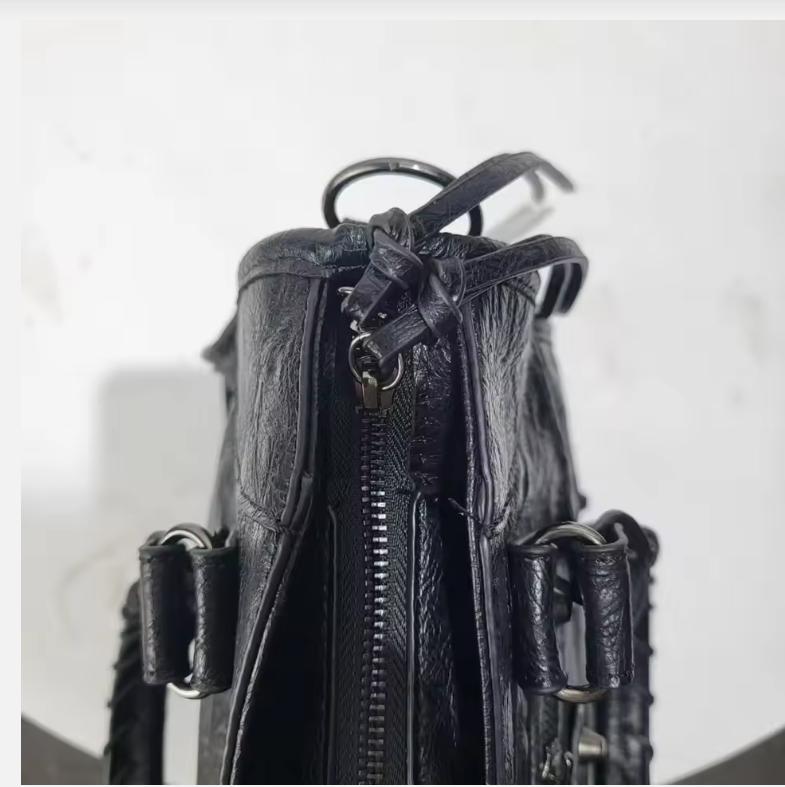 No logo Good Quality 2025 New Arrival Handbags for Women Famous Brand Shoulder Bag Lady Pu Leather Crossbody Bags motorcycle bag