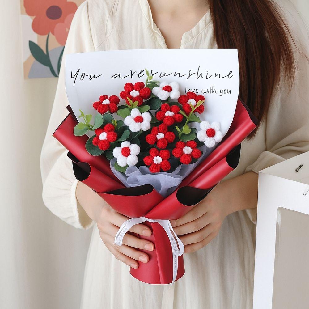 Korean Style Handwoven Daisy Bouquet Hand-Knitted Soft Yarn Artificial Flower Arrangement Vibrant Color Crochet Daisy Flowers