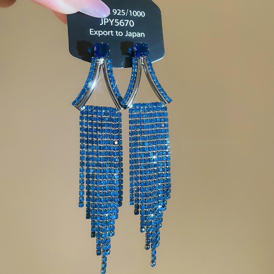 Silver Needle French Court Style Blue Flower Zircon Earrings Light Luxury High-end Stud Earrings Exquisite Niche Earrings