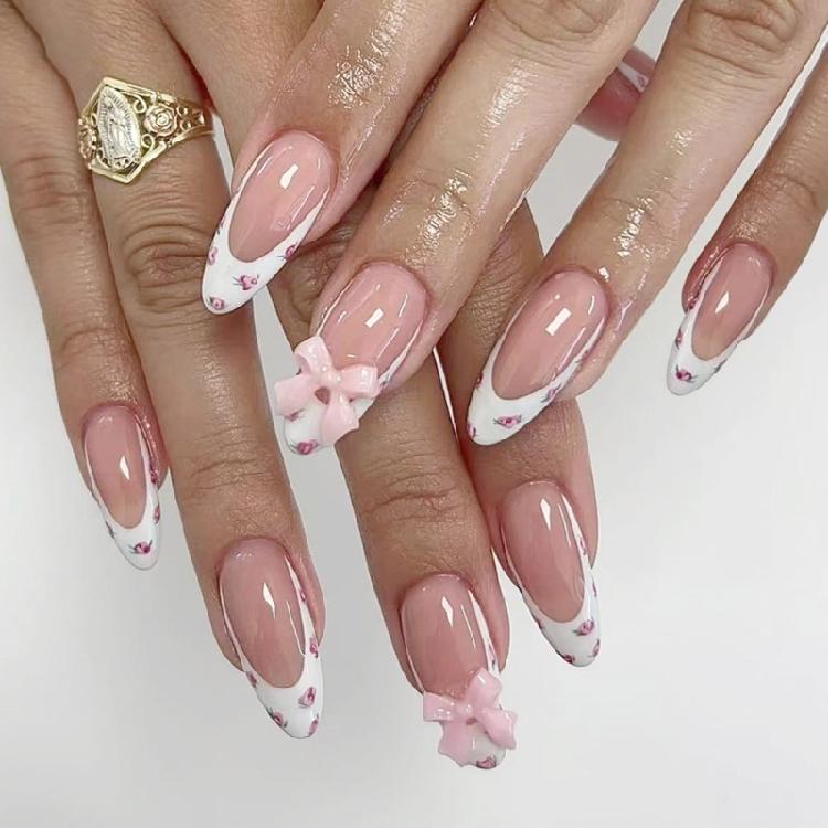 

24pcs Medium Press On Artificial Nail Elegant Tulips Patterns Fake Nail Comfortable Daily Wear ABS Material 1