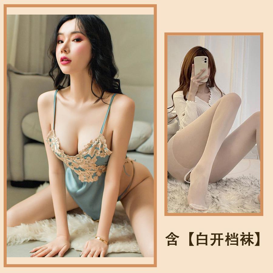 Sexy Inner Silk Pajamas Summer Suspender Pajamas V-neck Sexy Short Skirts Thin Loungewear Temptation Suit