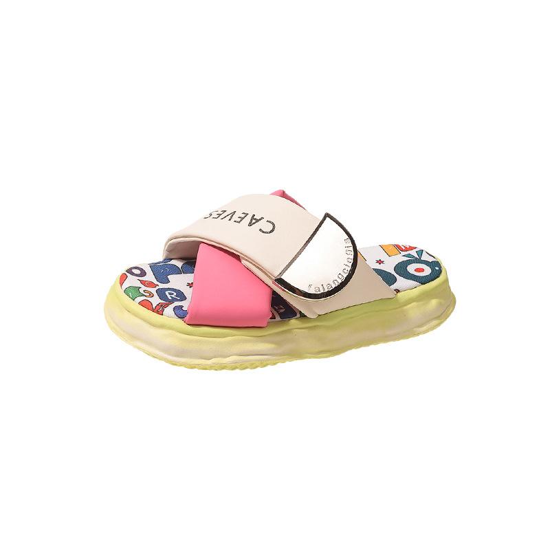 

Thick-soled cool slippers women s summer wear graffiti year new Internet celebrity super fire European goods graffiti beach sandals stepping on shit f 40