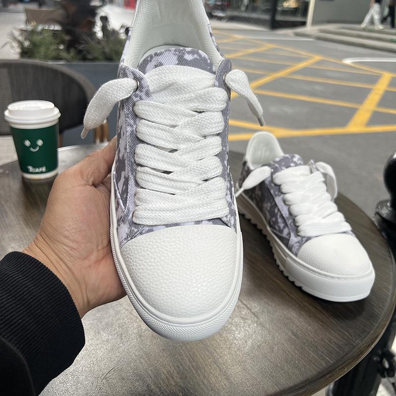 Scarpe Casual da Skateboard da Uomo Europee Versatili con Suola Spessa e Lacci
