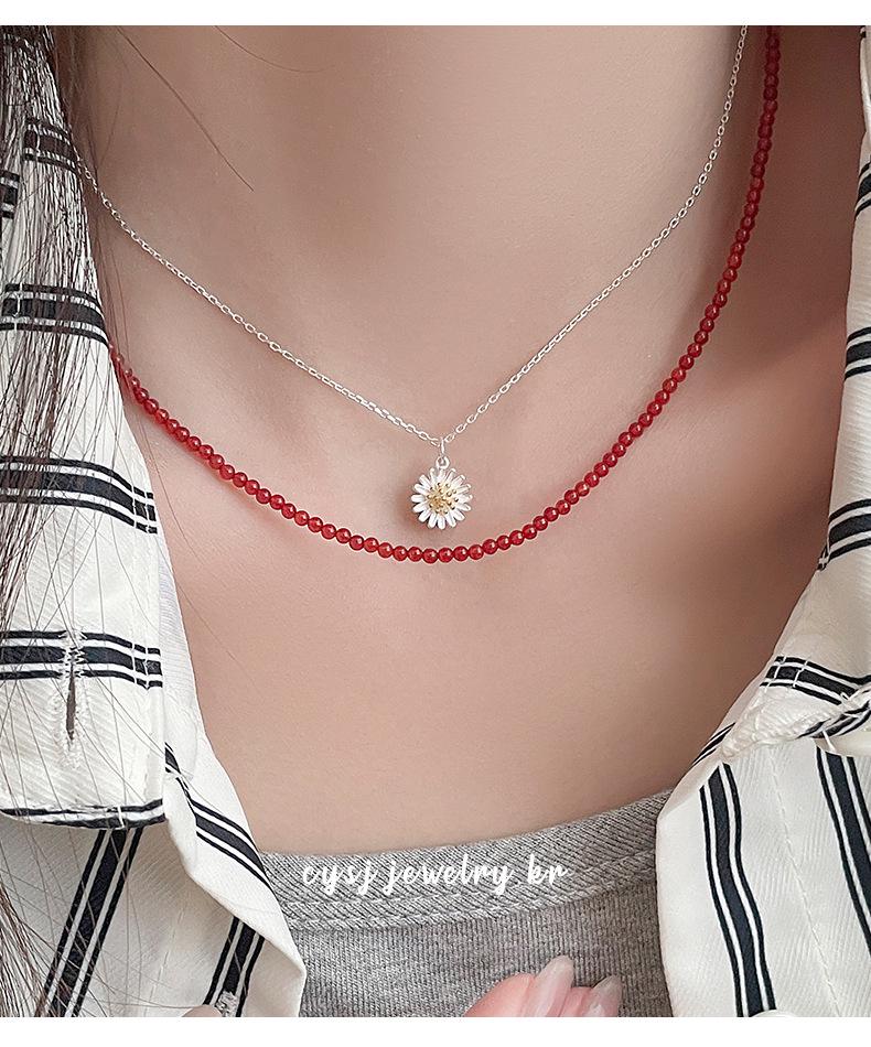 Korean Style S925 Sterling Silver Daisy Red Agate Beaded Necklace - Fashionable Layered Clavicle Chain for Women.