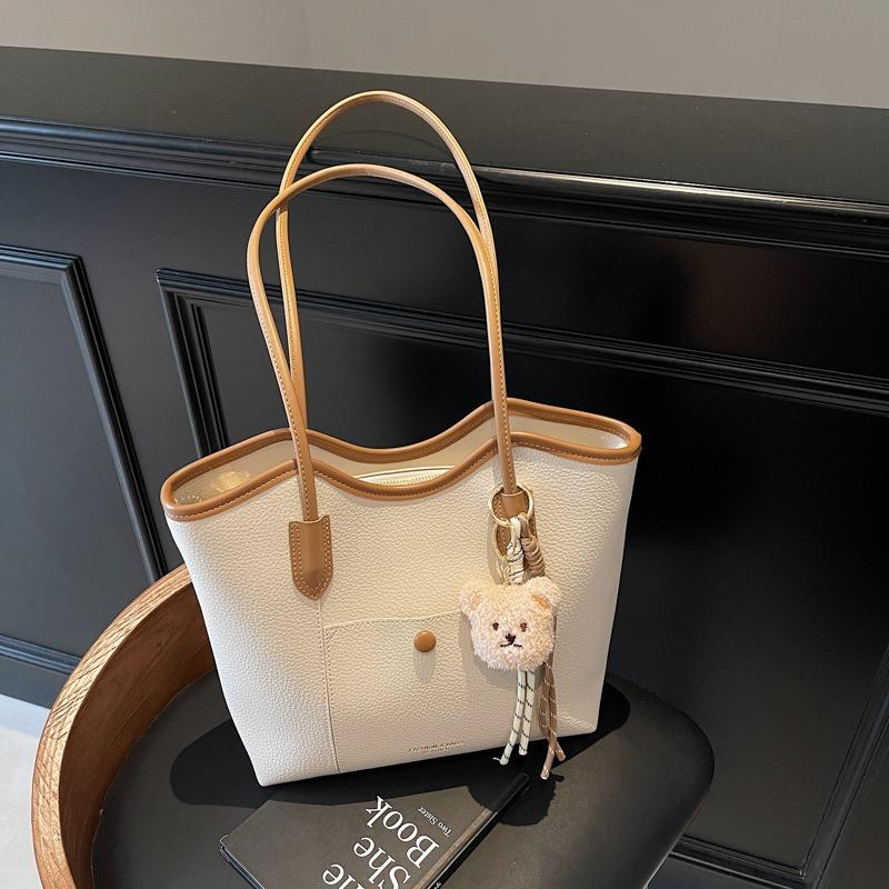 Simple and Fashionable Bucket Bag, New High-end Retro Tote Bag, Large-capacity Commuter Underarm Shoulder Bag.