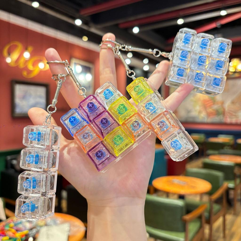 Popular Russian Key Keychain Transparent Fingertip Decompression Luminous Toy Mechanical Keyboard Car Key