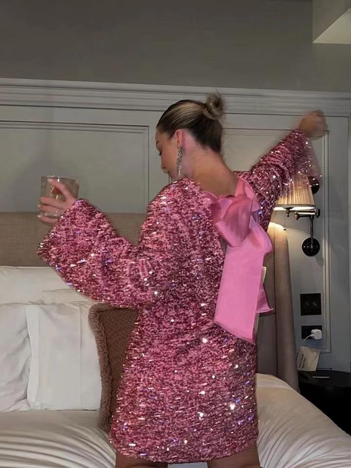 Pailletten-Kurzkleid mit Rundhalsausschnitt - Europäischer & Amerikanischer Stil, Langarm, Lockere Passform, Übergröße, Herbst/Winter 2023 Damenmode