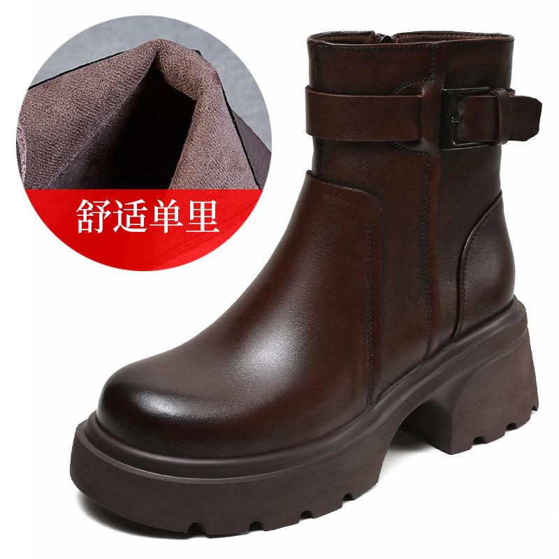 

Модные женские ботинки на платформе 6 см до середины икры, осенне-зимние теплые, на толстом высоком каблуке, с боковой молнией, с круглым носком, ручной работы, в стиле ретро, трендовые ботинки 2025 35 коричневый