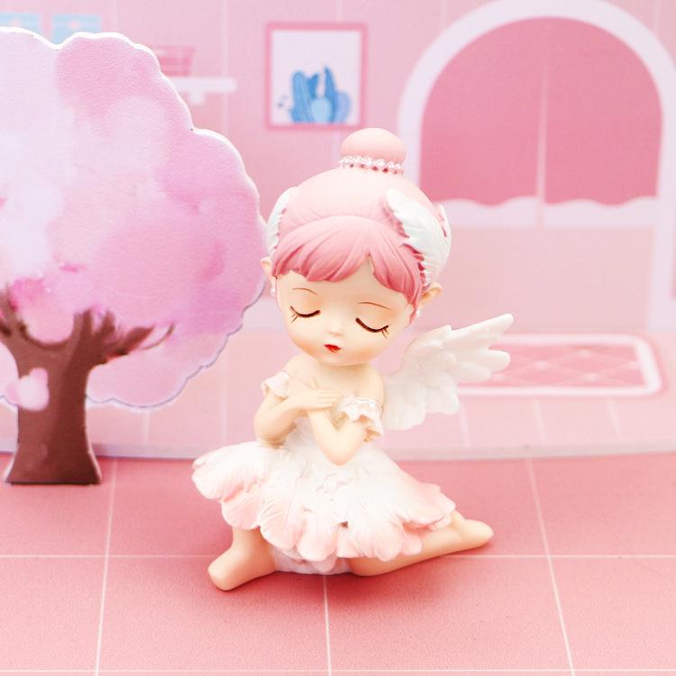 

Скандинавская фигурка балерины для украшения автомобиля, торта или стола As shown