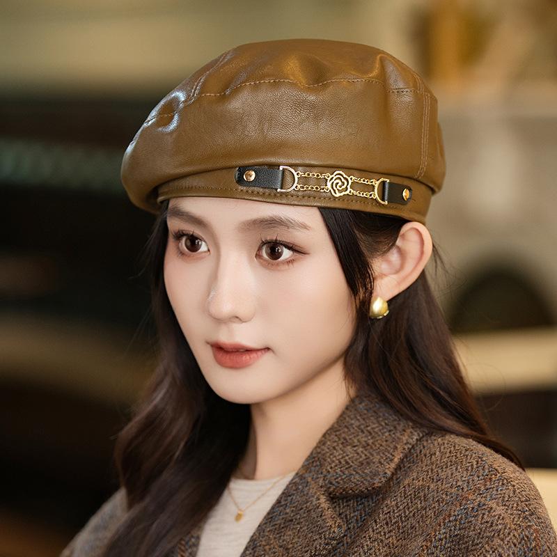 New Autumn and Winter Sweet and Cool Chain Beret Versatile Retro Leather Painter Hat Outdoor Casual Windproof Hat Women