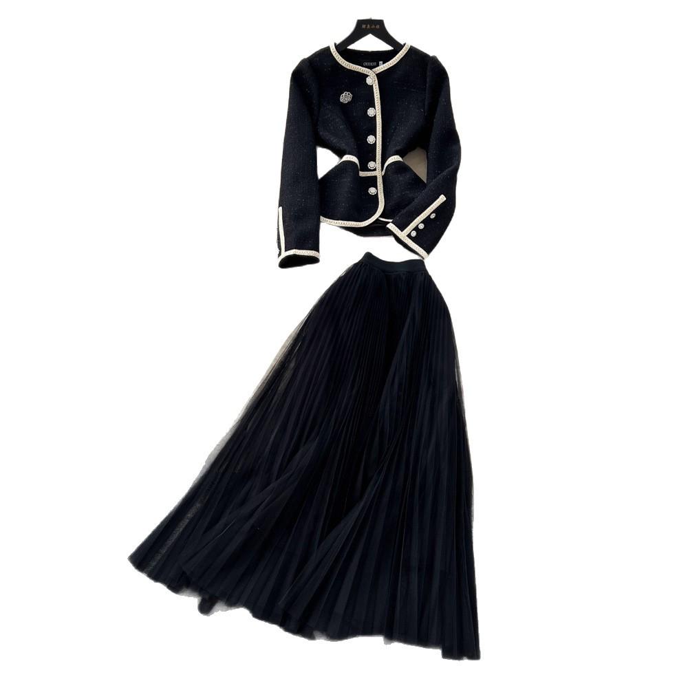 Autumn Women's High-End French Style Suit: Round Neck Blazer & Mesh Pleated Skirt