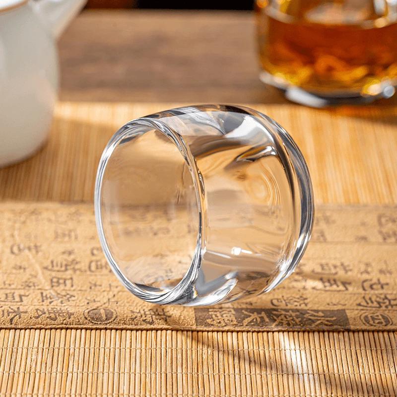 Set von 6 Kristall-Daumenring-Bechern: Transparente Wein-, Tee- und Wassergläser