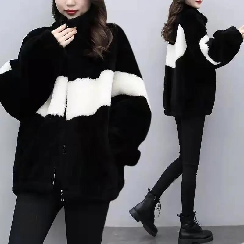 Women's Plush Korean-Style Loose Coat: Spliced, Thickened, for Autumn & Winter Fashion 2023