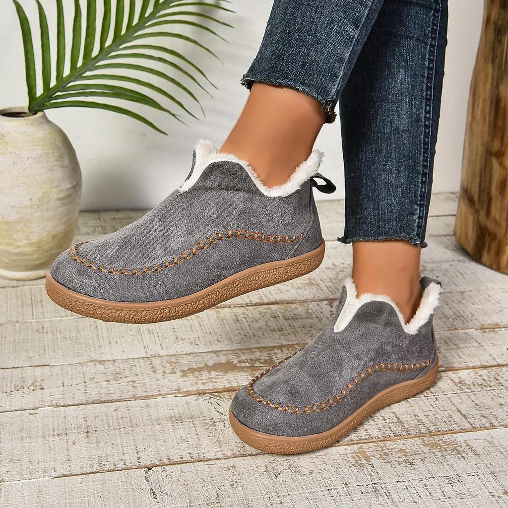 Women's Winter Warm Fleece Lined Short Boots with Rubber Sole, Round Toe, Flat Heel, Casual Slip-On Design for Daily Wear