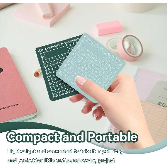 2pcs Mini Cutting Pad, Self Healing Craft Mat Small Sewing Cutting Mat Rotary Fabric Mat Non Slip 8x8cm Mini Cut Board for Scrapbooking Quilting