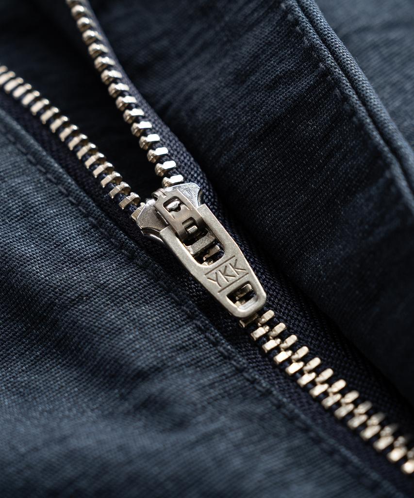 Waildeubeuligseu W25 Officer Pants (Navy)