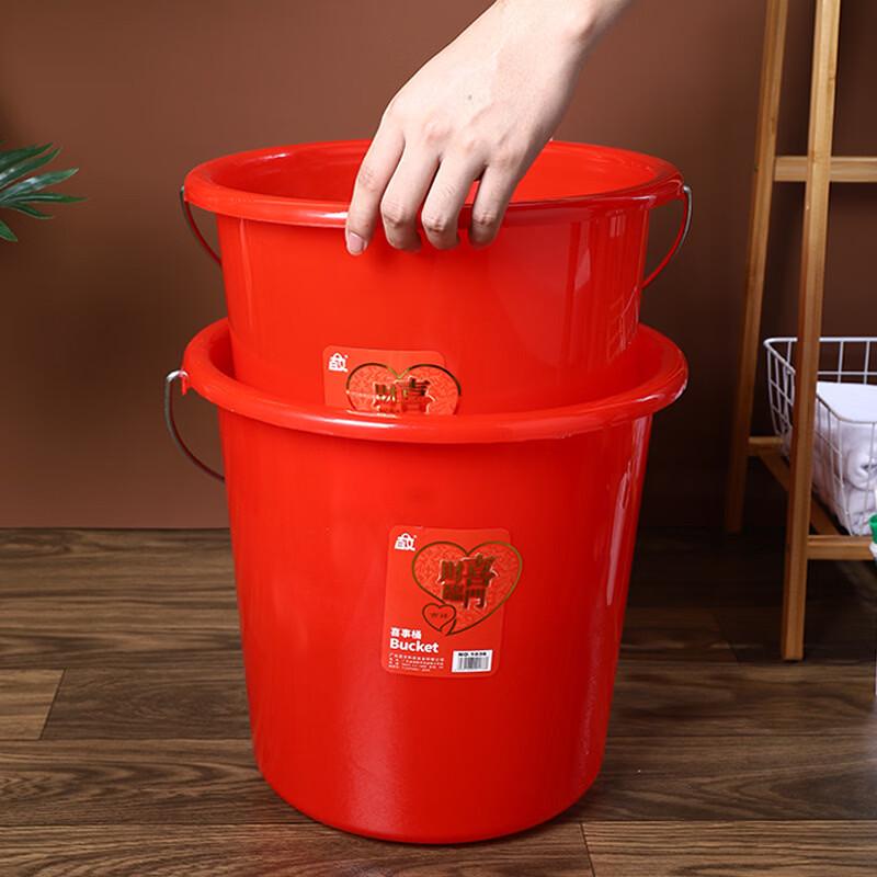 Bo Yiduo Red Plastic Celebration Bucket