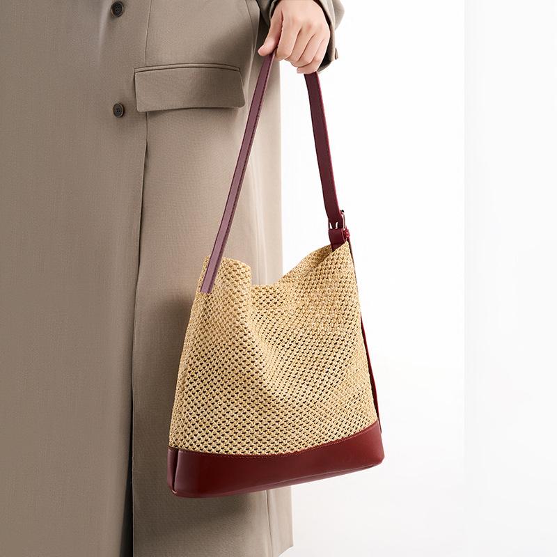 Woven Commuter Women'S Bag Tote Bag Autumn And Winter High-End Sense Niche Retro Crossbody Shoulder Armpit Bag