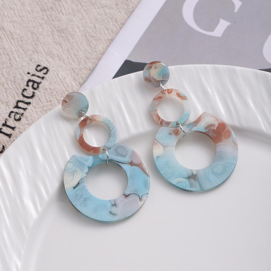 Simple Atmospheric Fashion Design High-End Candy Color Chain Earrings Women'S Dopamine Wear Color Stud Earrings