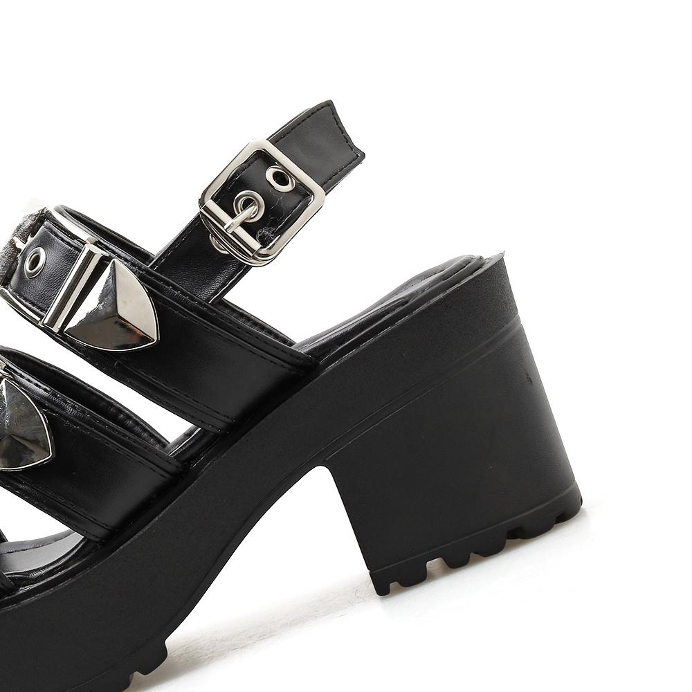 Hebilla de moda Zapatos góticos Bloque de verano Tacones de goma Suela de  alta calidad Sandalias de plataforma Mujer Gladiator Zapatos Calzado  comprar a buen precio — entrega gratuita, reseñas reales con