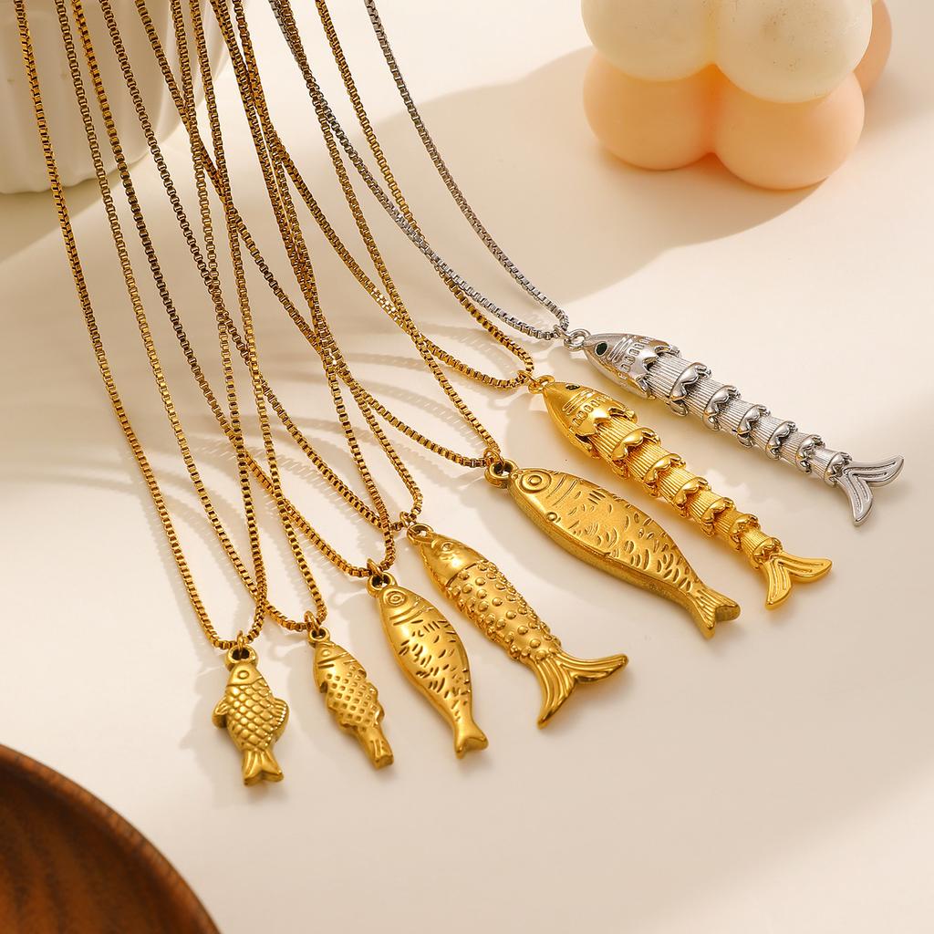 Amazon Beauty Hot-selling Stainless Steel Small Fish Pendant Necklace Personality Fashion High Quality Simple Fish Clavicle Chain