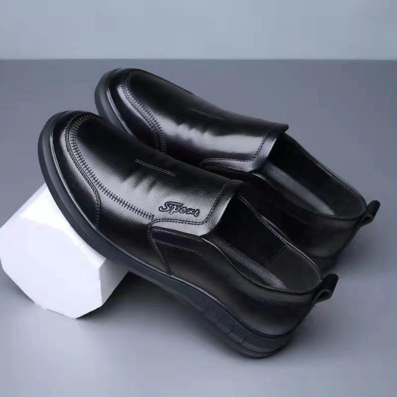 Men's leather shoes, soft-soled breathable business leather shoes, men's one-pedal non-slip, middle-aged and comfortable