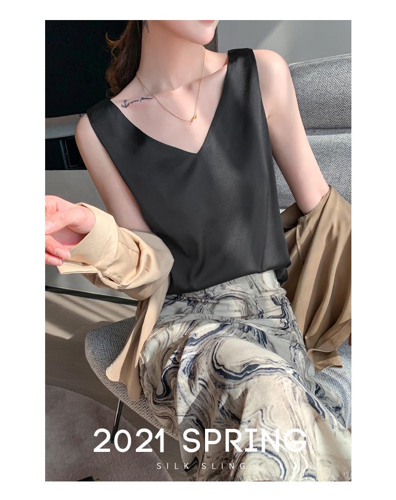 Women's Silk Satin V-neck Acetate Camisole: Ideal Inner Base Layer for Suits, Spring/Summer, Black & White