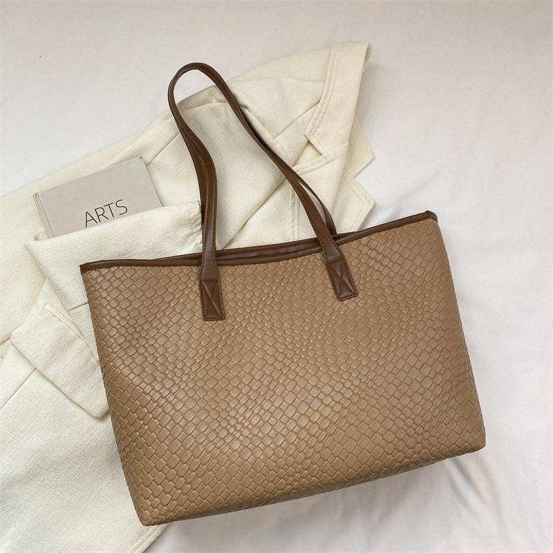 Chic And Trendy Pu Tote Bag For Women Perfect For Daily Commuting And Casual Outings