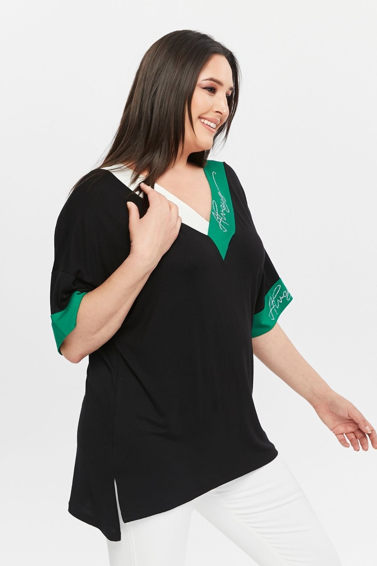 

Women s Big Size Blouse Blouse with Colorful Stone Text Printed on Collar and Sleeves