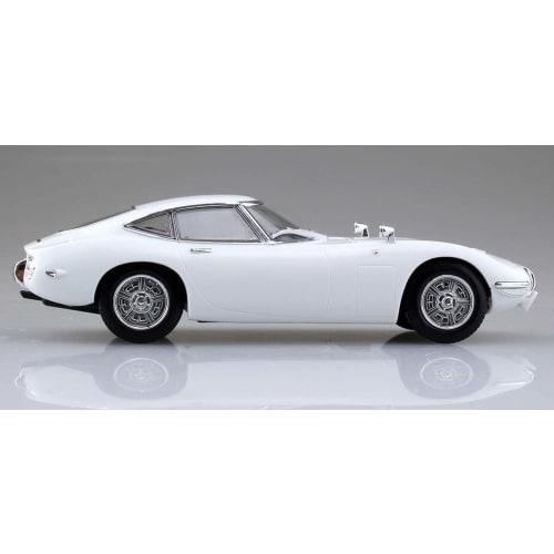 Aoshima Bunka Kyozai 1/32 Scale The Snap Kit Series Toyota 2000GT Pegasus White Pre-Colored Plastic Model Kit 05A