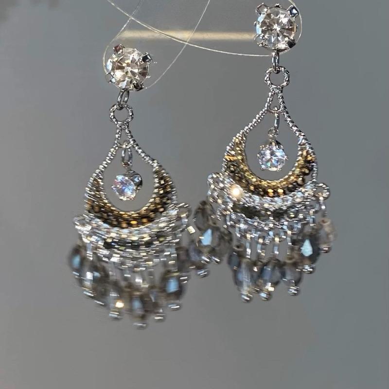 European and American Exaggerated Heavy-duty Crystal Tassel Earrings for Women, Elegant and Sophisticated Earrings, Trendy New Bestsellers
