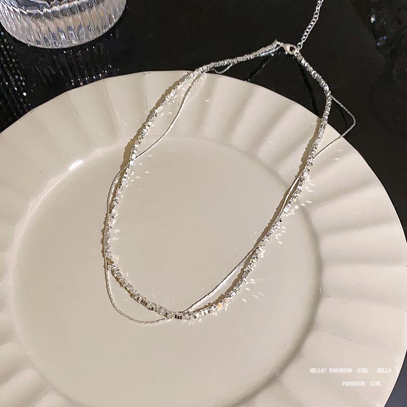 Colier coreean cu claviculă din argint, cu strat dublu, pentru femei - design modern, elegant și radiant, purtat de vedetele de pe internet