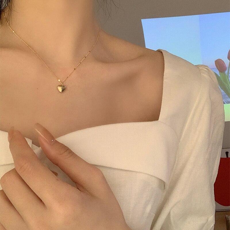 

925 Sterling Silver Heart Charm Pendent Necklaces for Women Clavicle Chain Exquisite Accessories Dz678