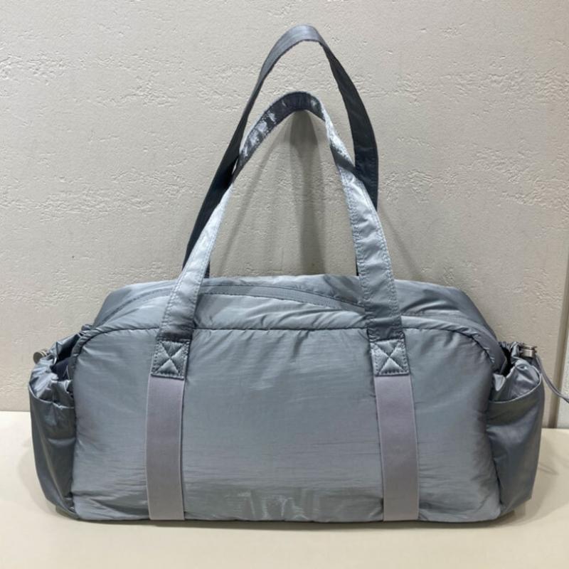 New Balance Glossy Ribbon Duffle Bag Nbgcfsw105 Silver